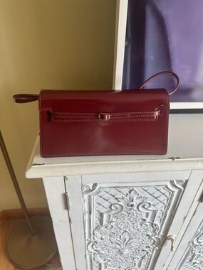 Verafied Patent Dark cherry Women’s Leather Shoulder Bag